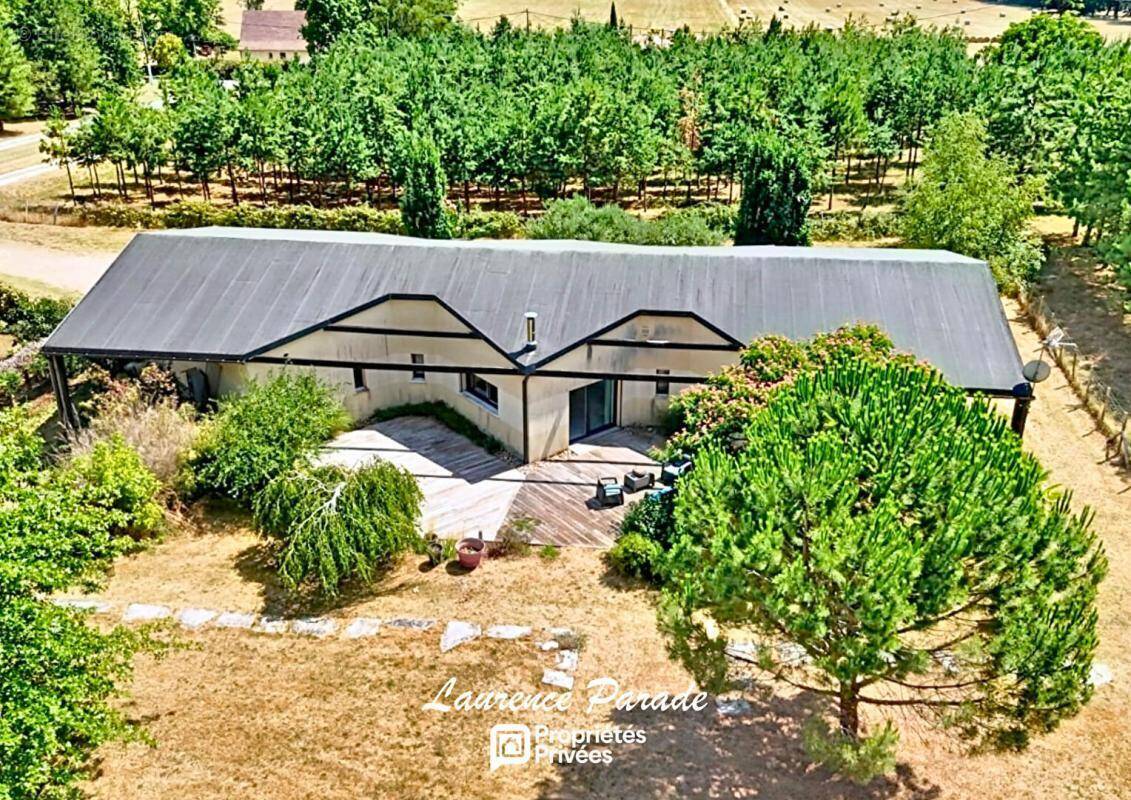 Maison à MONTPON-MENESTEROL