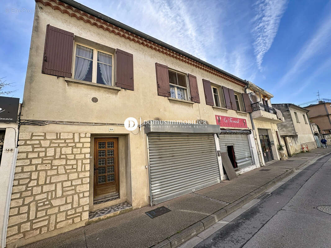 Maison à SORGUES