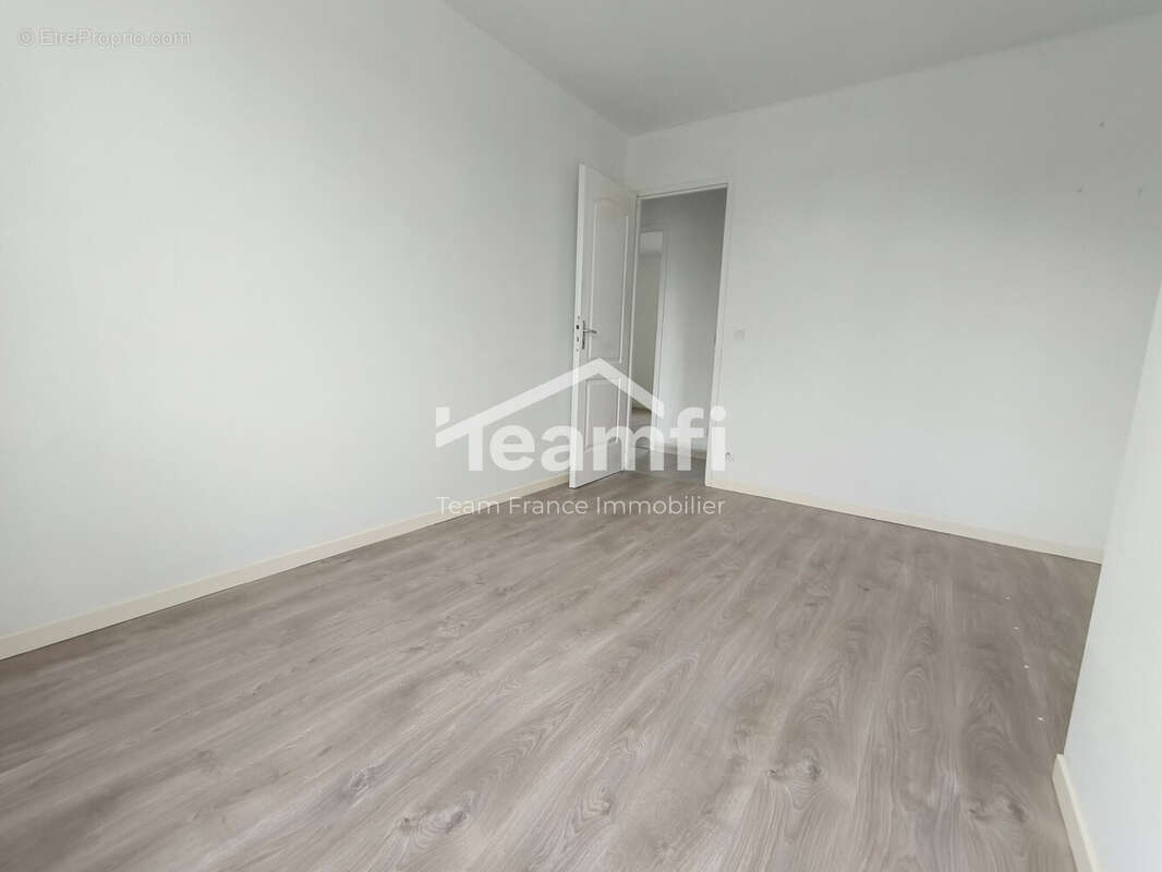 Maison 100 m² à Villeneuve-Sur-Cher  - photo 9