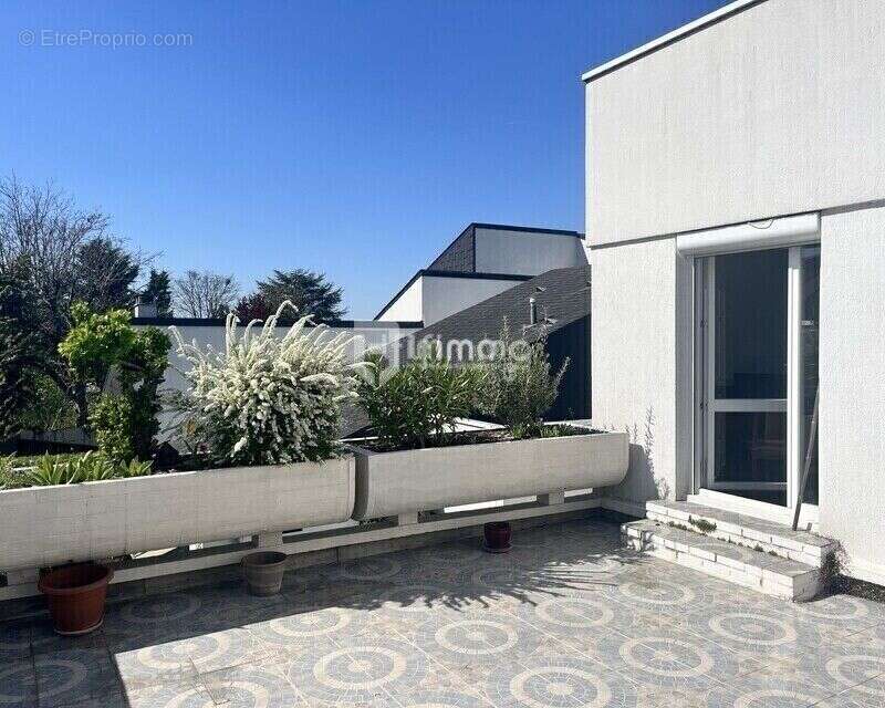 Appartement à BRY-SUR-MARNE