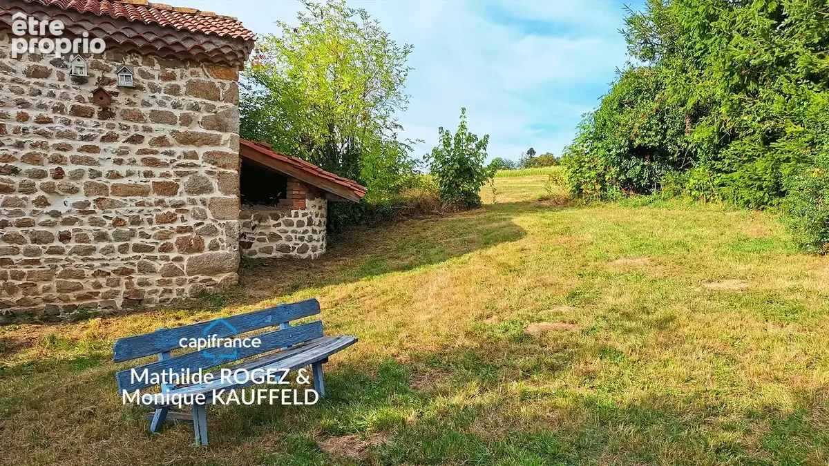 Cunlhat – ensemble immobilier avec 2 maisons, jardins et dépendances – proche golf - photo 17