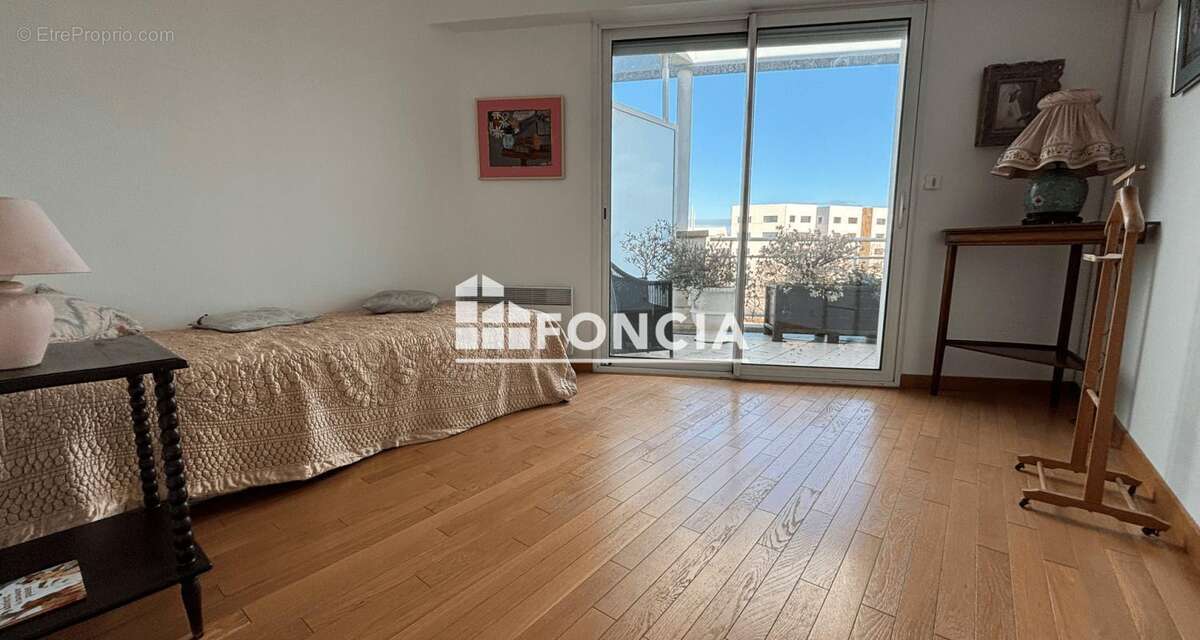 Appartement à LA ROCHELLE