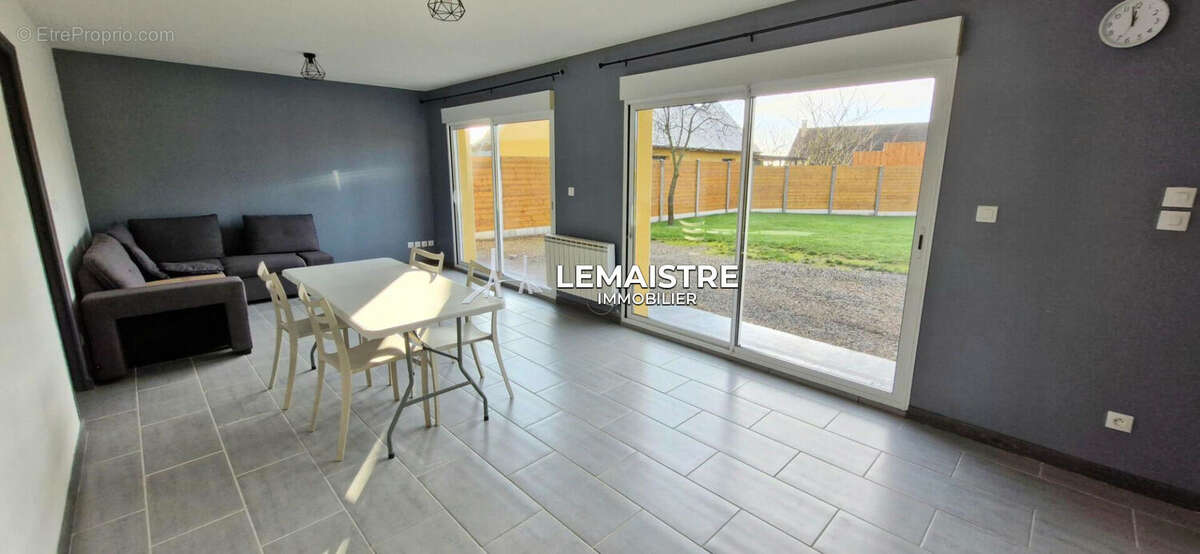 Maison à CANY-BARVILLE