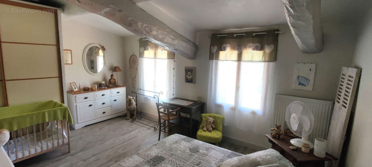 Maison à VILLECROZE