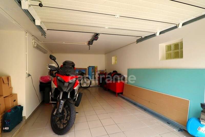 Maison à vendre 5 pièces ANTONY (92) de 106M² habitable pour une surface totale de 215 M² - photo 24