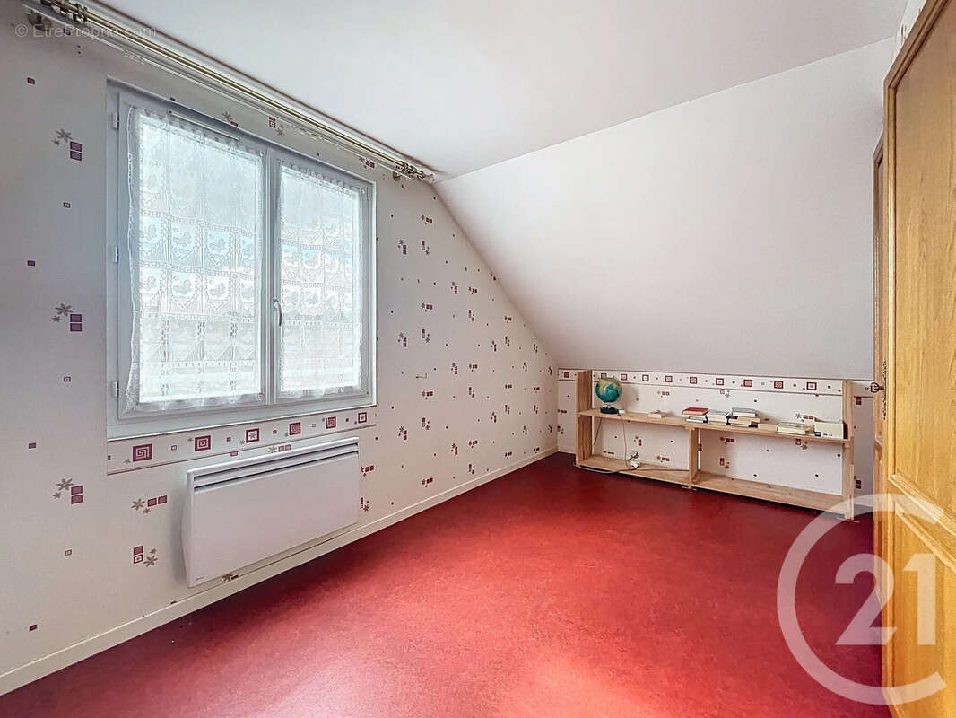 Maison 121 m² à Epinal  - photo 9