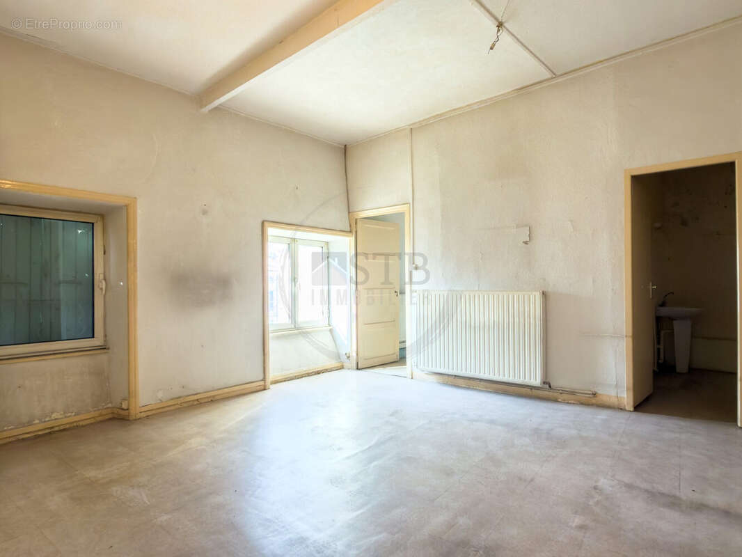 Appartement à PRIVAS