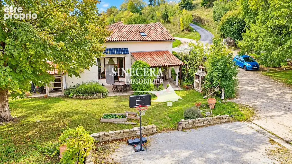 Maison 6 pièces 140 m² à vendre à Riberac (24600) - photo 1