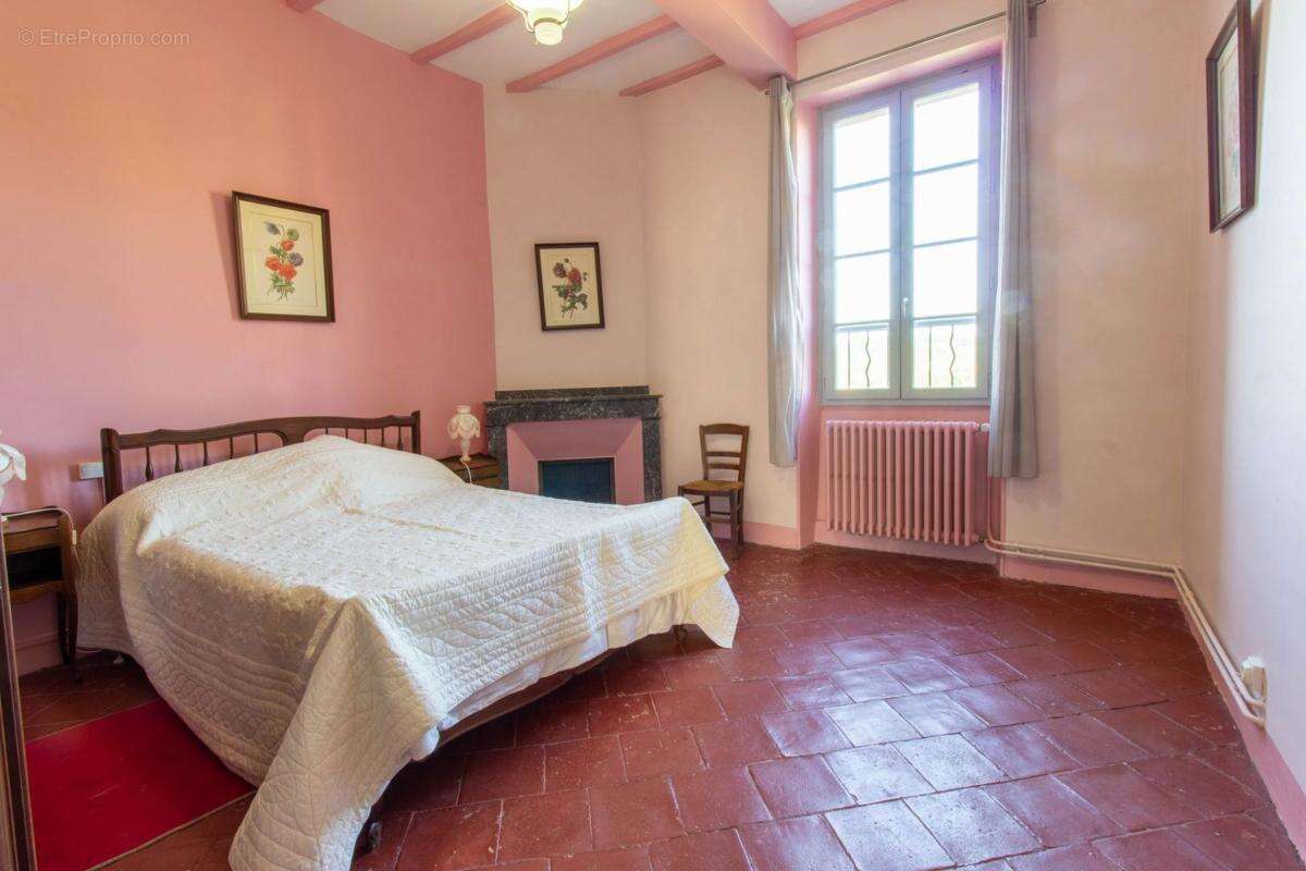 Maison à CORDES-SUR-CIEL