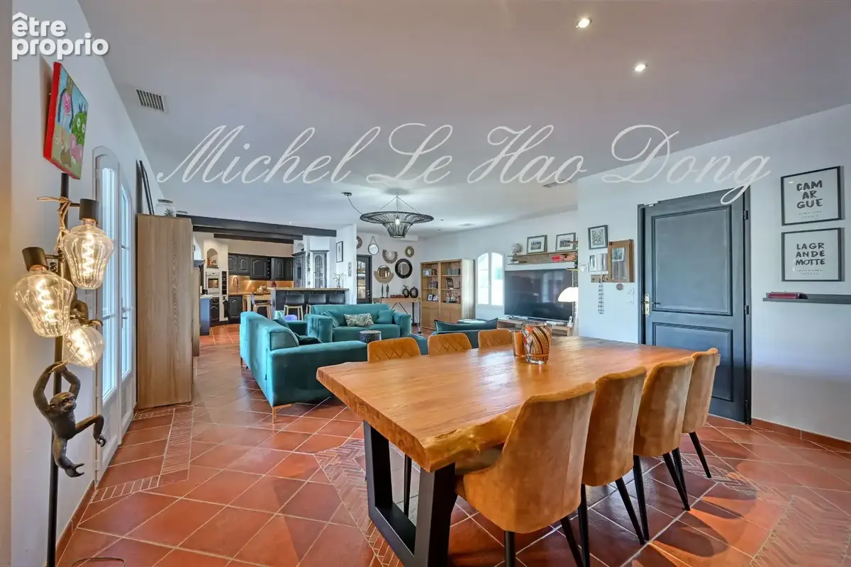 Dpt Gard (30), à vendre AIGUES MORTES maison P5 de 155,03 m² - Terrain de 536 m² - photo 14