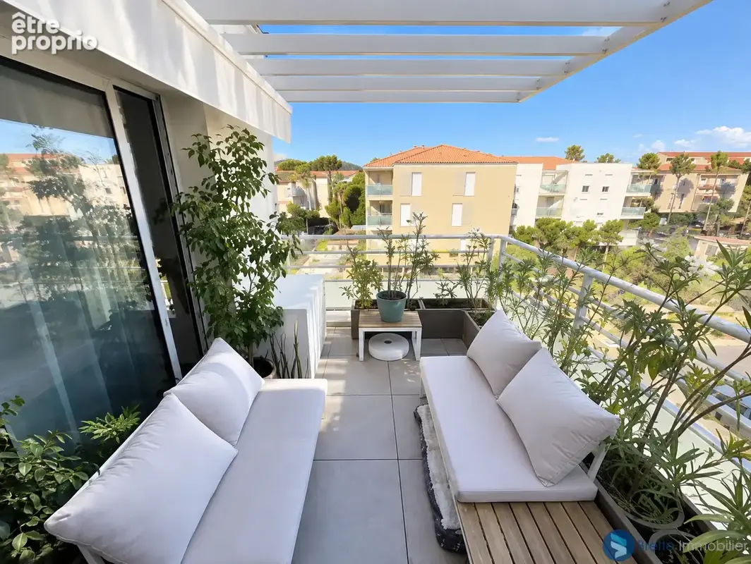 Hyeres - t2 residence neuve terrasse et parking - photo 5