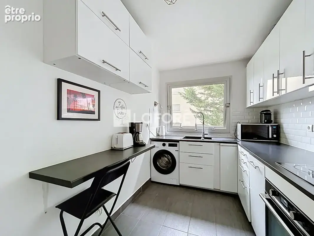 Un appartement clé en main avec balcon, double stationnement et ascenseur ! - photo 8