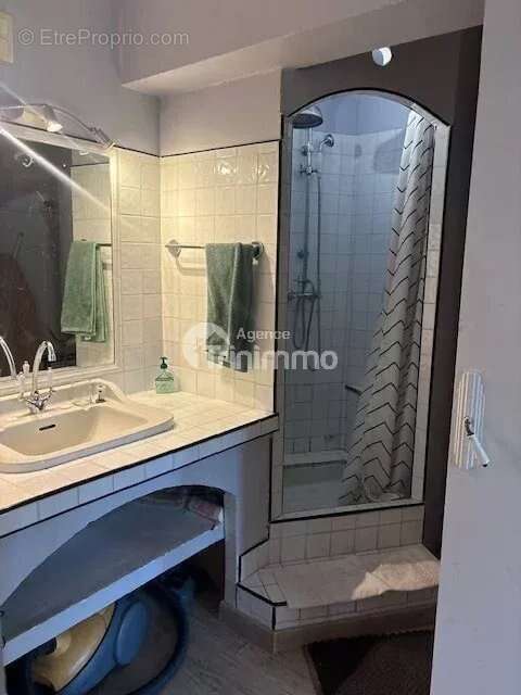 Appartement à LA CROIX-VALMER
