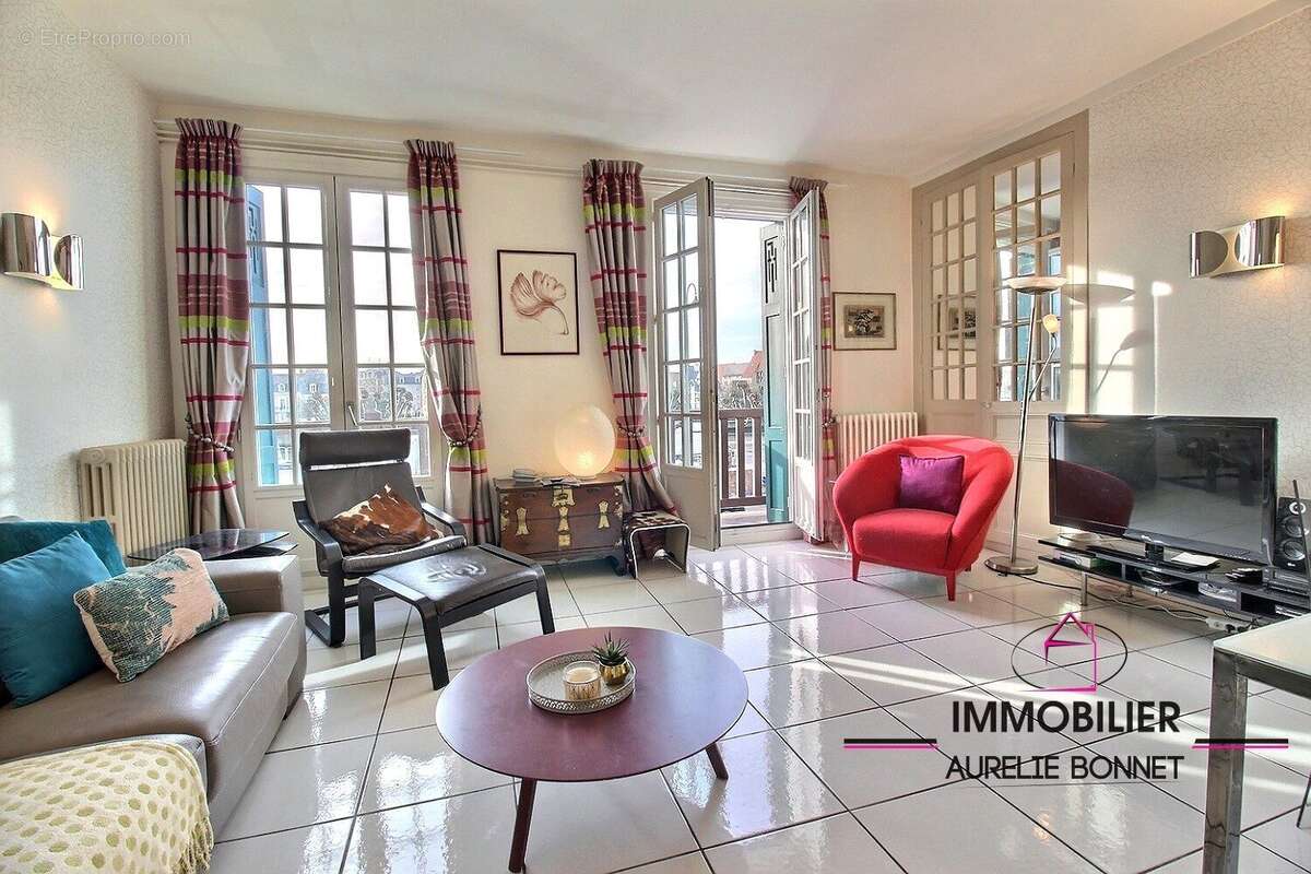 Appartement à TROUVILLE-SUR-MER