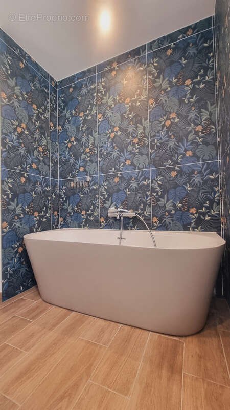 Maison à PUGET-SUR-ARGENS