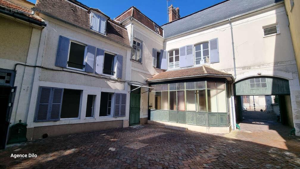 Maison à SAINT-FLORENTIN