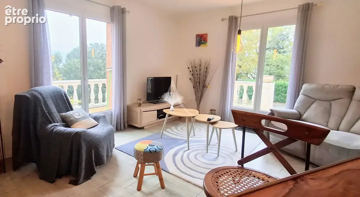 Villa de plain-pied, piscine et dépendance LE BOUSQUET D'ORB - photo 3