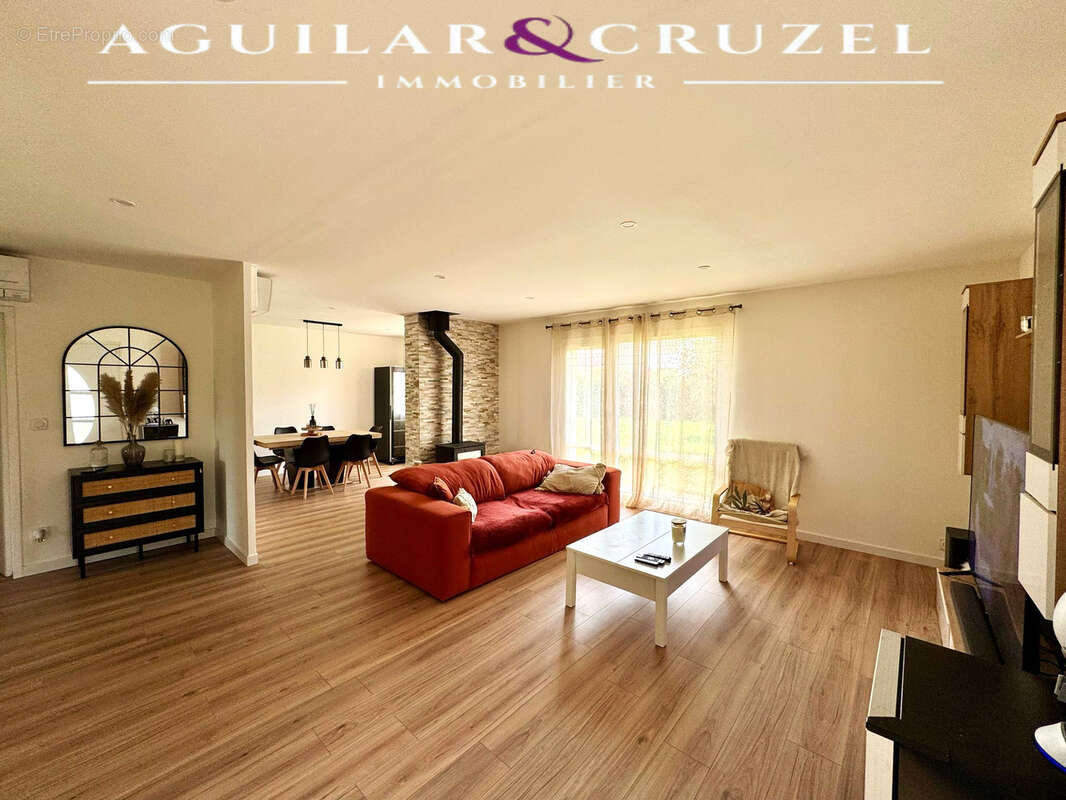 Maison à SAINT-DOULCHARD