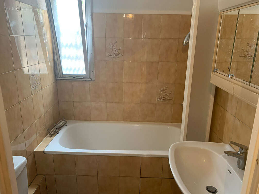 Appartement à LE PRADET