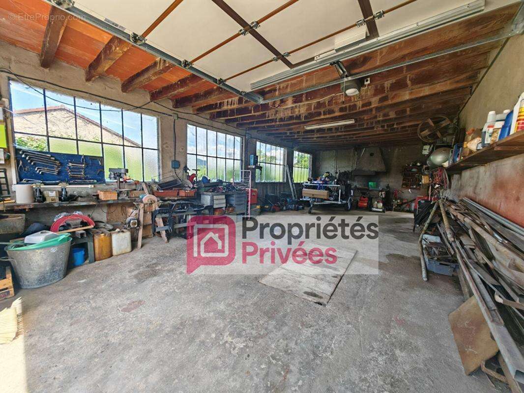 Maison Gigny 5 pièce(s) 115 m2 - photo 3