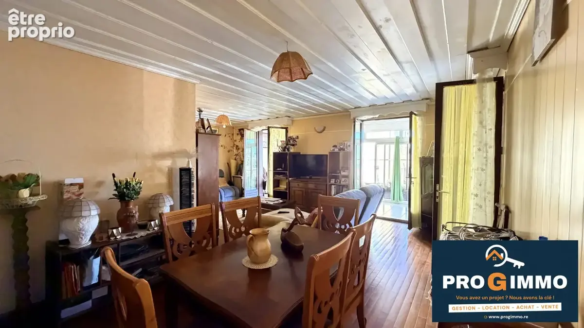 Maison 5 pièces 110 m² à vendre à Saint-Pierre (97418) - photo 5