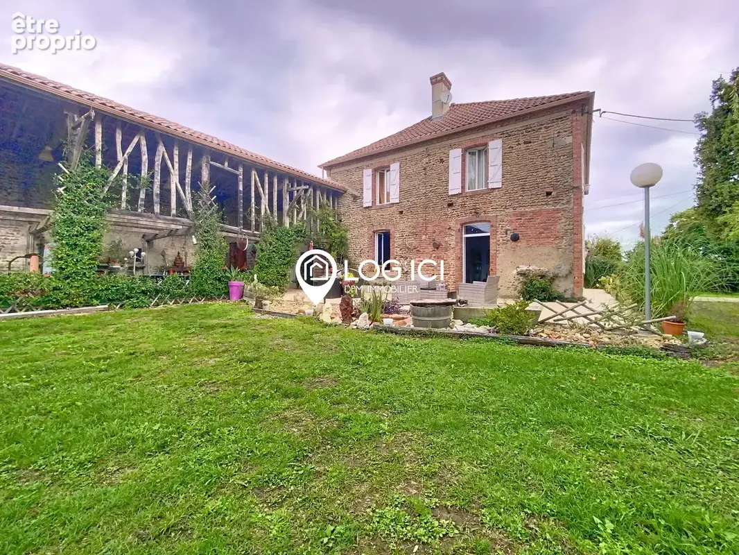 Photo Maison à Garlin au prix de 252 000€