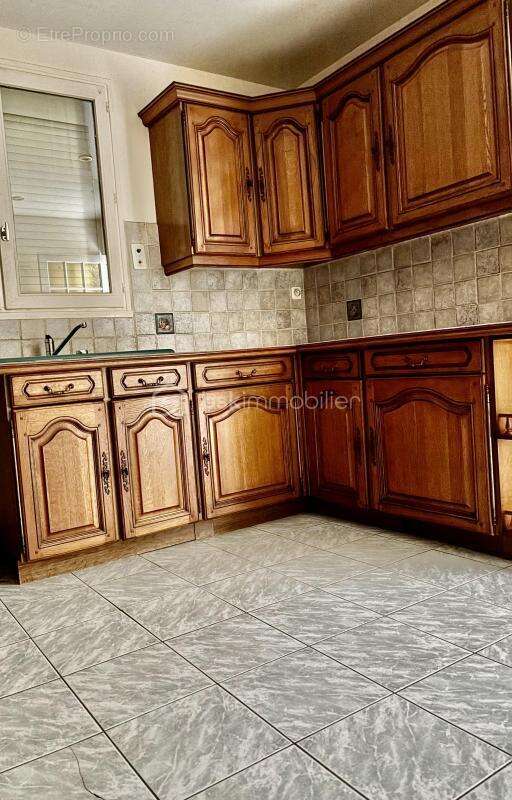 Parfaite maison familiale à vendre : un havre de paix spacieux à découvrir ! - photo 5