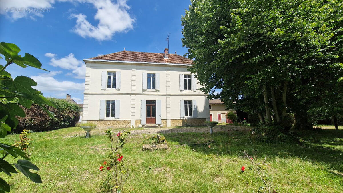 Maison à SAINT-MACAIRE