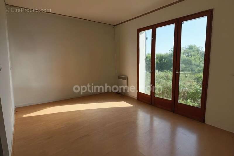 Studio avec jardin privatif et parking (77230 – Moussy-le-Vieux) - photo 3