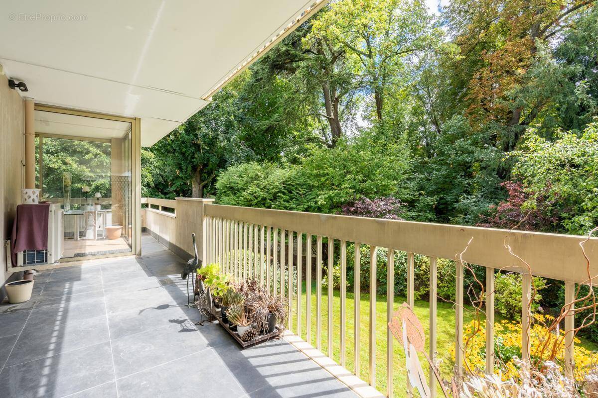 Appartement à NOGENT-SUR-MARNE