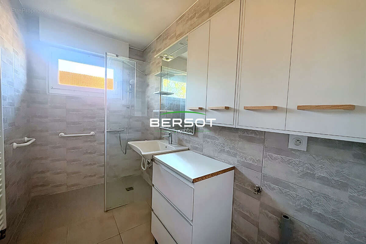 Maison à GOUX-LES-DAMBELIN