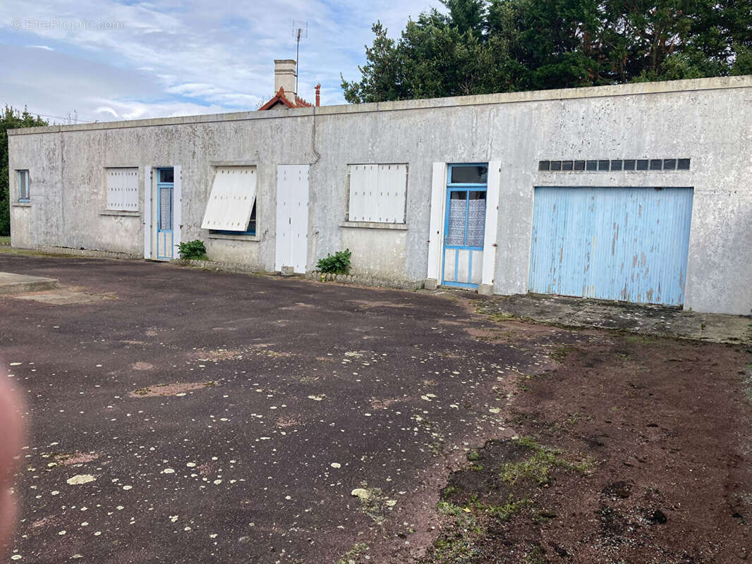 Maison à LE PERRIER