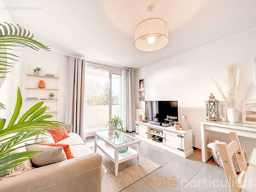 Appartement à SAINT-MAUR-DES-FOSSES