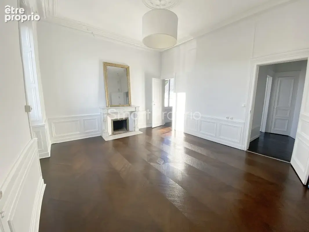 Magnifique Appartement T3 de Style Haussmannien - photo 6