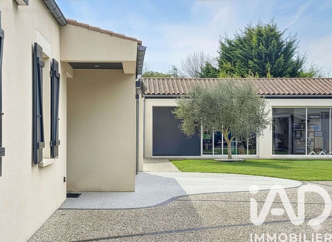 Photo 2 - Maison à FORGES