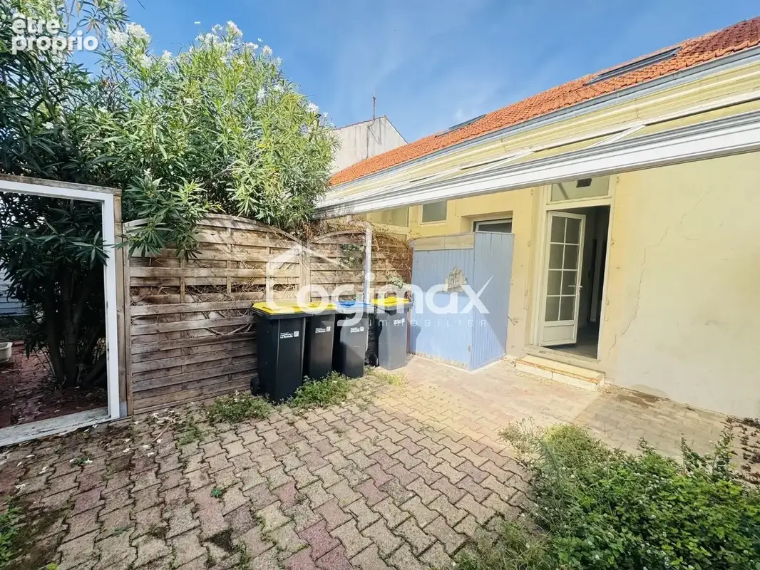 Maison 6 pièces 150 m² à vendre à La Rochelle (17000) - photo 2