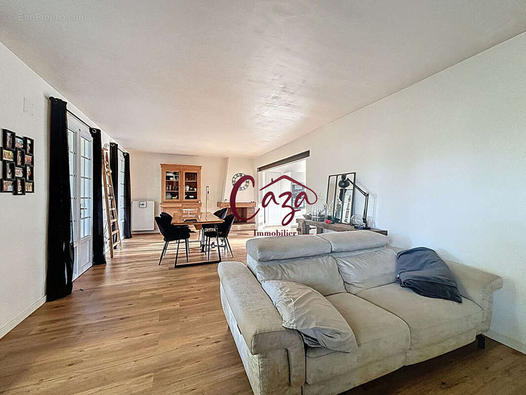 Maison à CARBON-BLANC