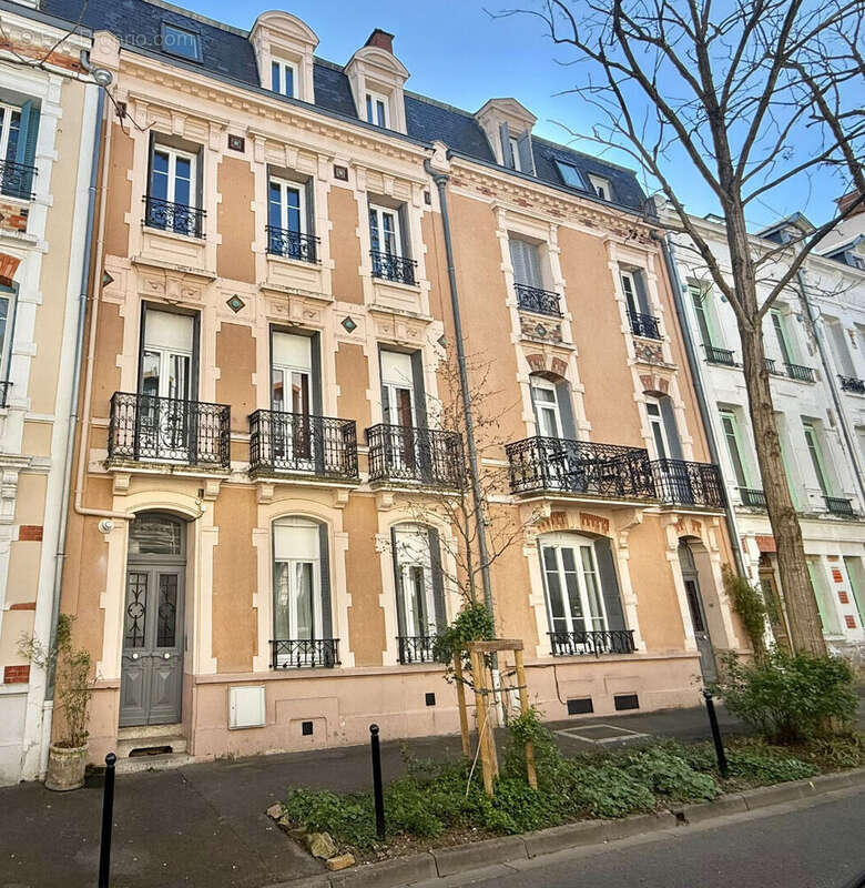 Appartement à VICHY