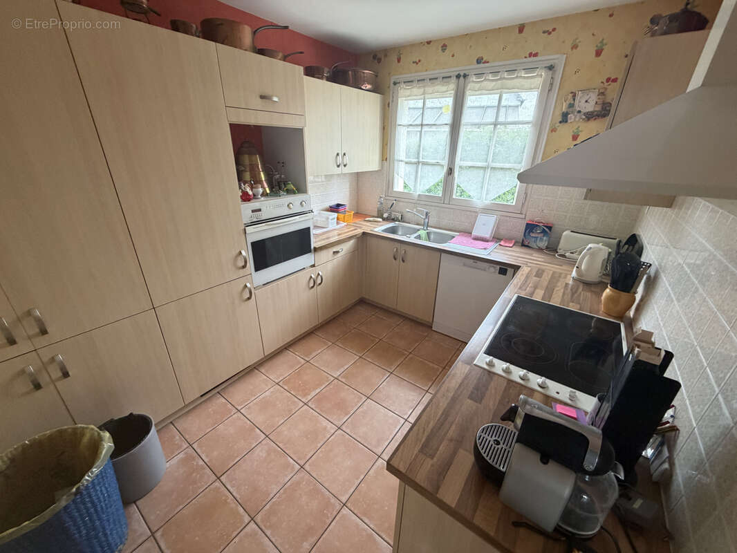 Maison à SAINT-MARTIN-DES-CHAMPS