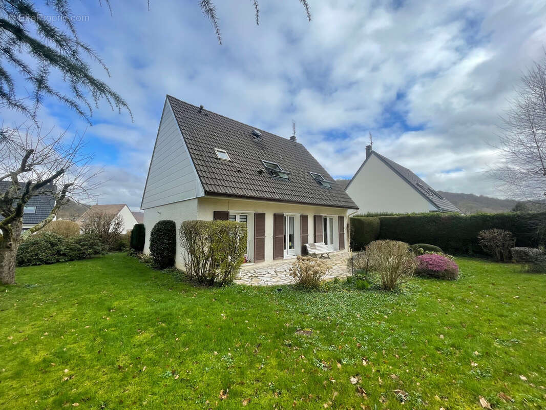Maison à NOTRE-DAME-DE-BONDEVILLE