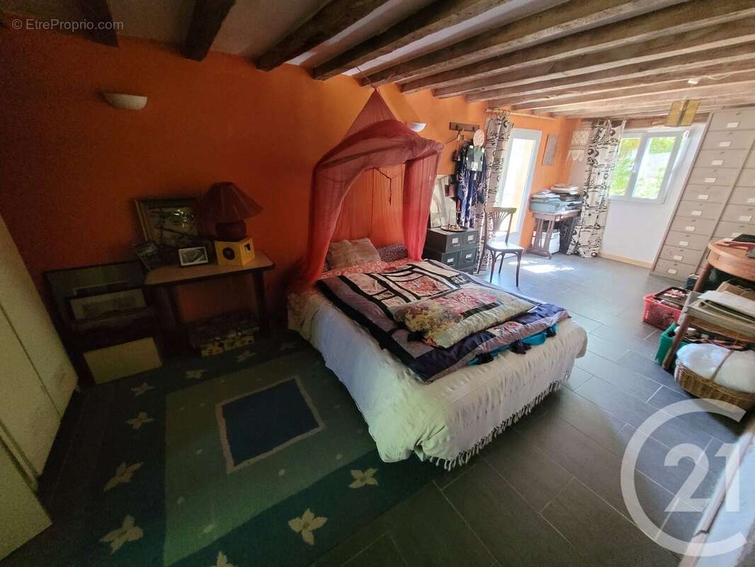 Maison 431 m² à Montpont-En-Bresse  - photo 9