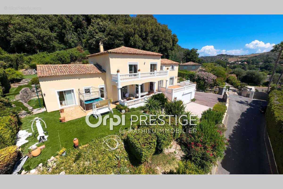 Maison à BIOT