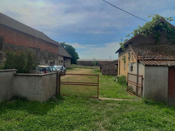 Maison à CIRY-LE-NOBLE