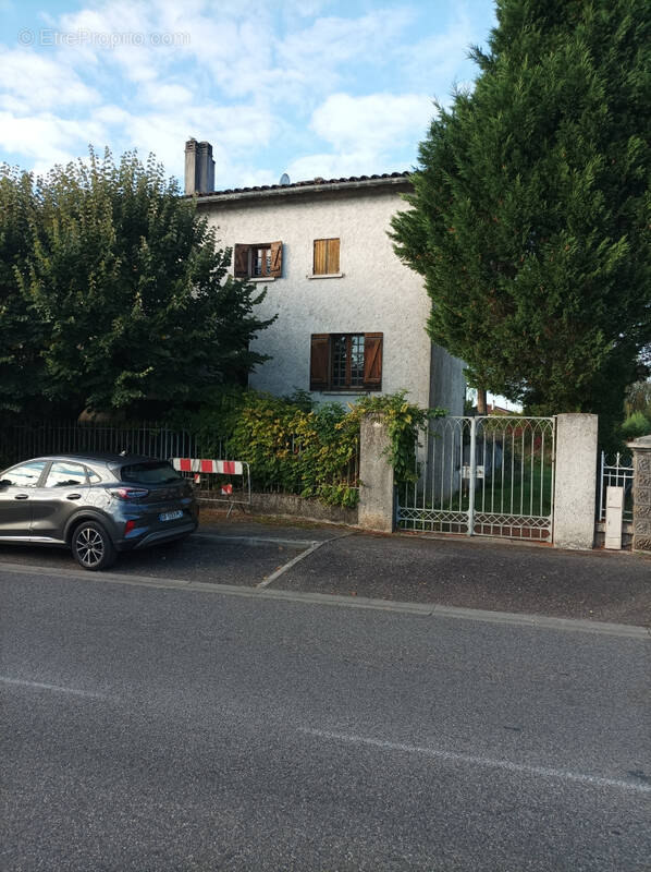 Maison à MONSEMPRON-LIBOS