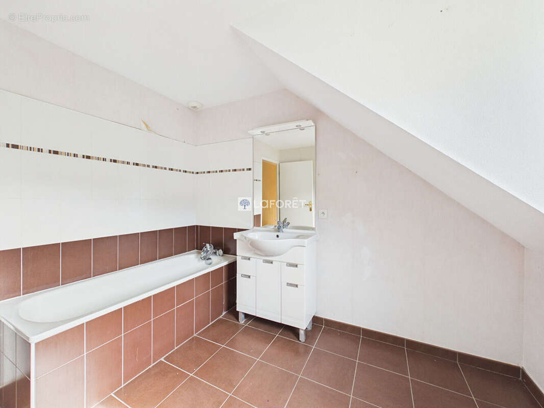 Maison à TREFFIAGAT