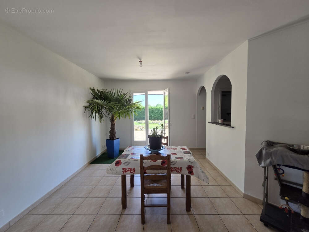 Maison à CHABRAC
