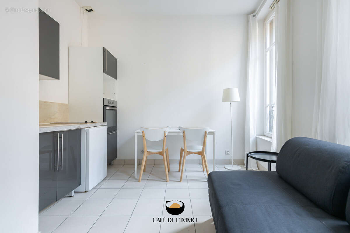 Appartement à MARSEILLE-2E