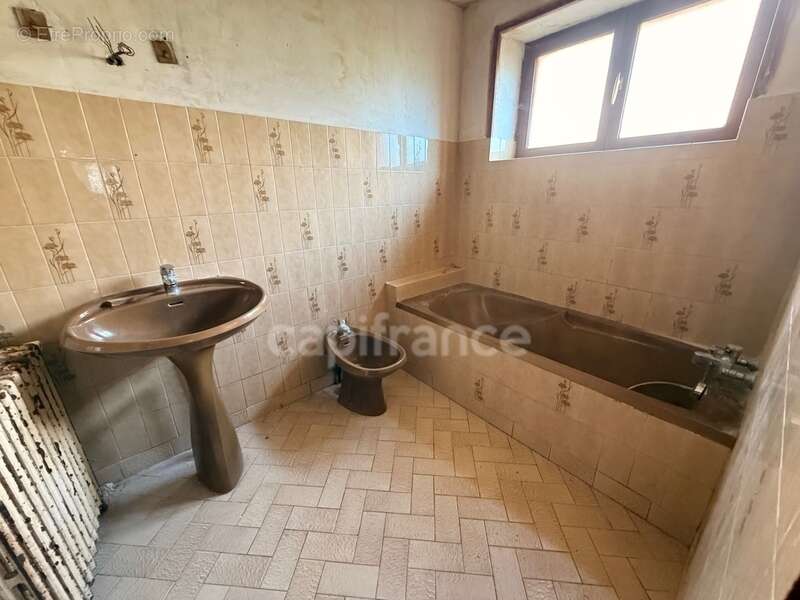 Maison à vendre 10 pièces  (71) - photo 12