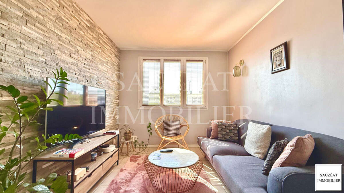 Appartement à BAGNEUX