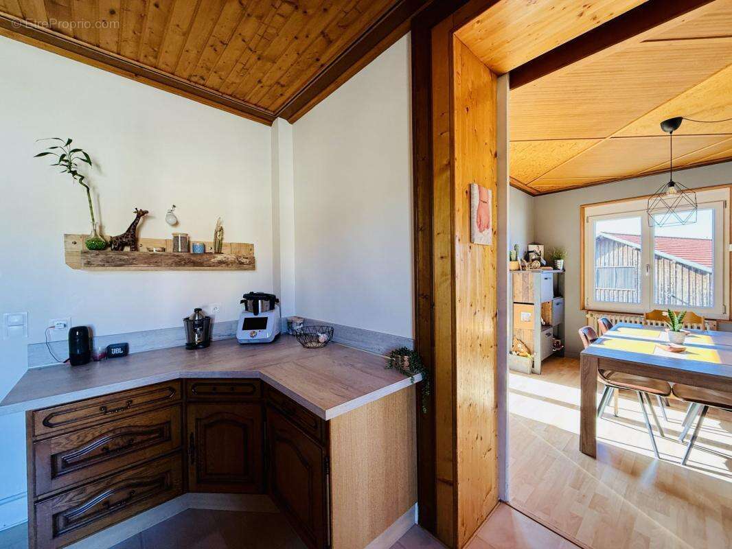 Appartement à SAINT-POINT-LAC